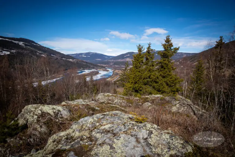 Utsikten er god fra retterstedet - tvilsomt om det var noen trøst for de ulykkelige.
