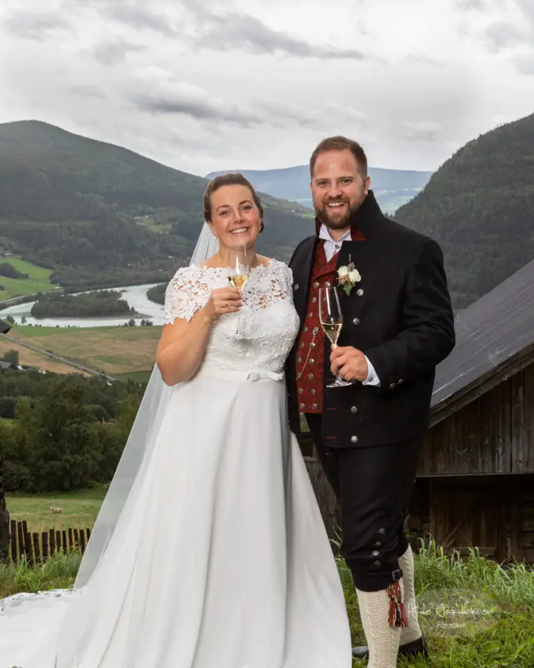 Når regnet avtok var det fint å ta frem champagnen