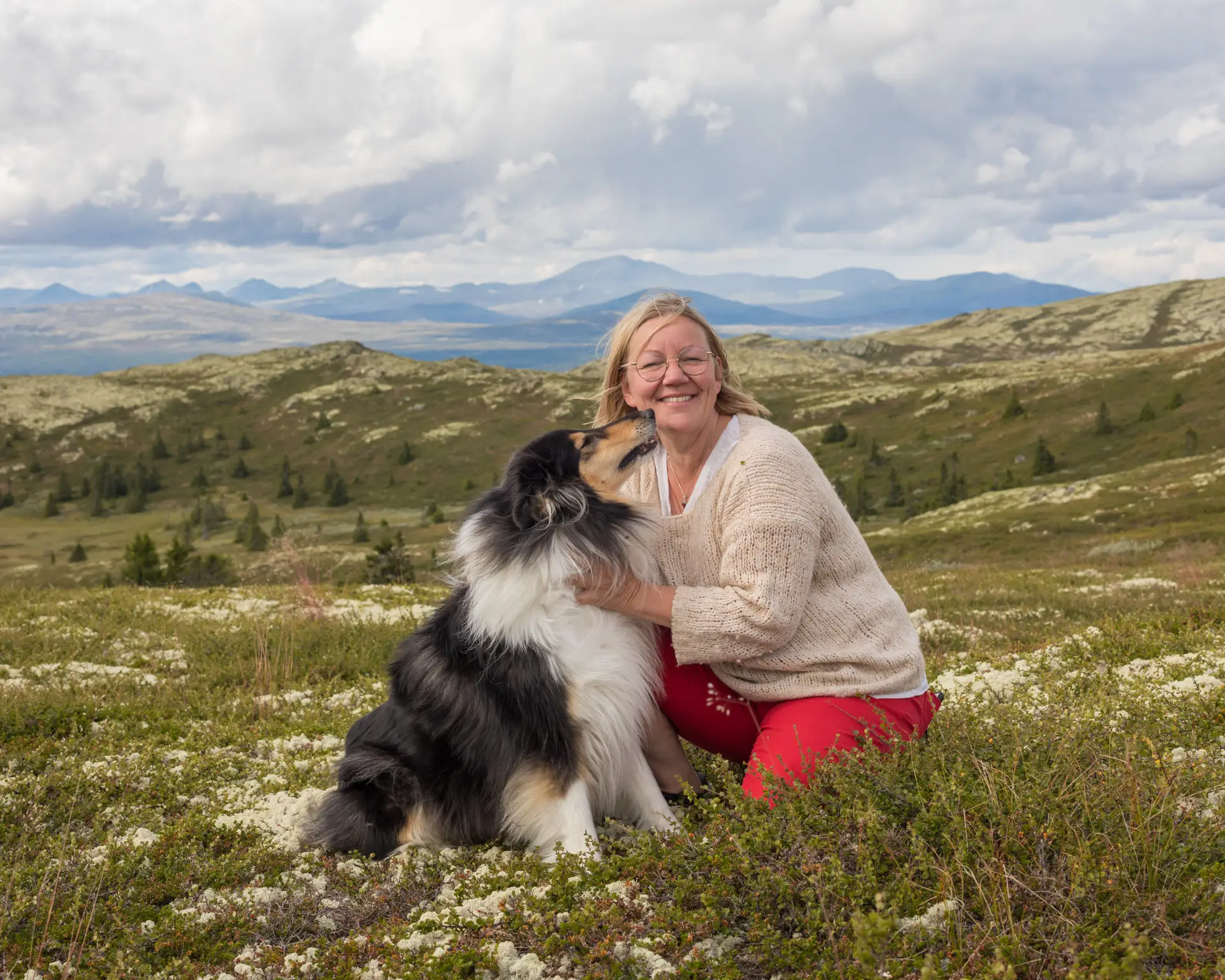 Aud Marit og Sansa nord i Venabygdsfjellet